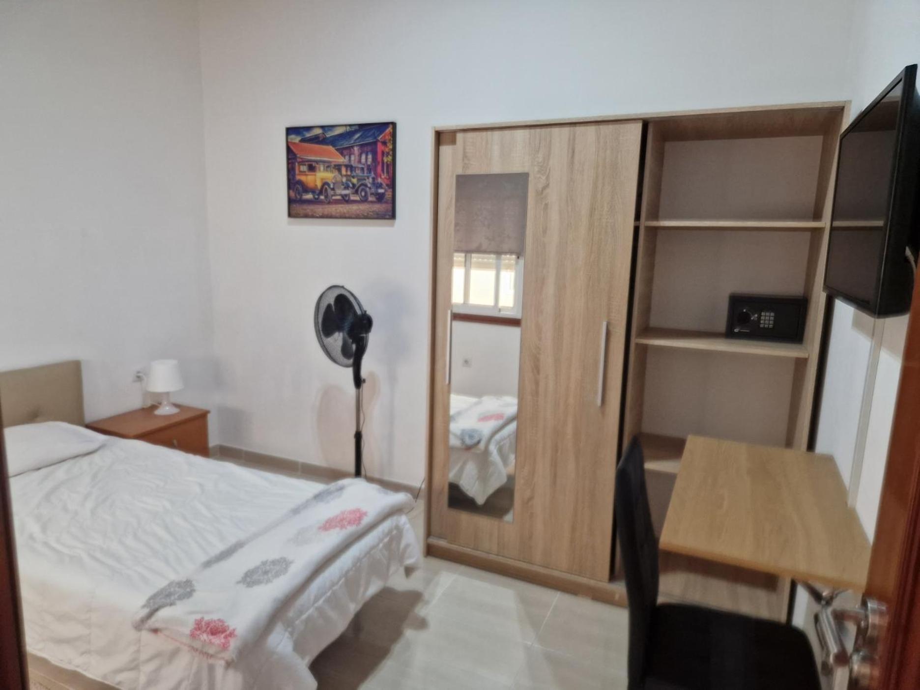 Habitacion Individual Privada, Piso De 3 Habitaciones Con Areas Compartidas Las Lagunas Exterior photo